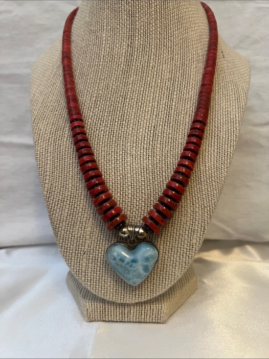 Jewelry - Coral and Larimer Necklace